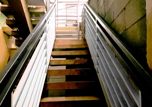 All-in-one Classic Capsule Room