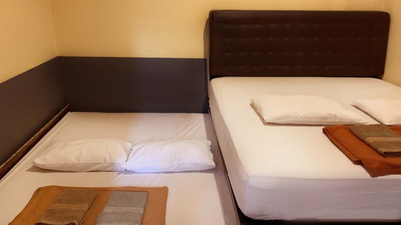 Family 4 Room