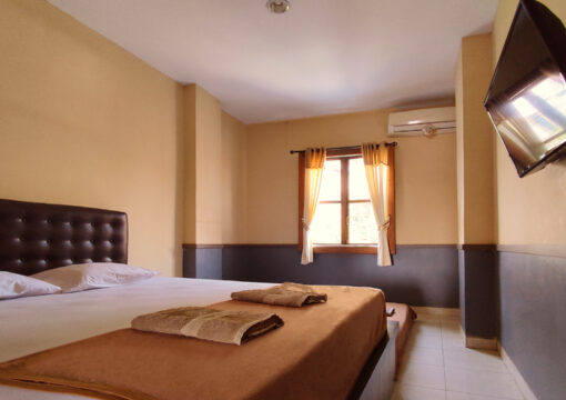 Family 4 Room