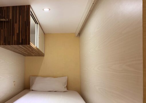 Capsule Luxury [Women Only]