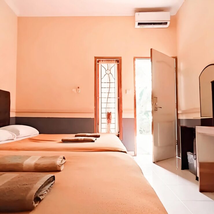 Hotel Dekat Semarang Barat Terjangkau