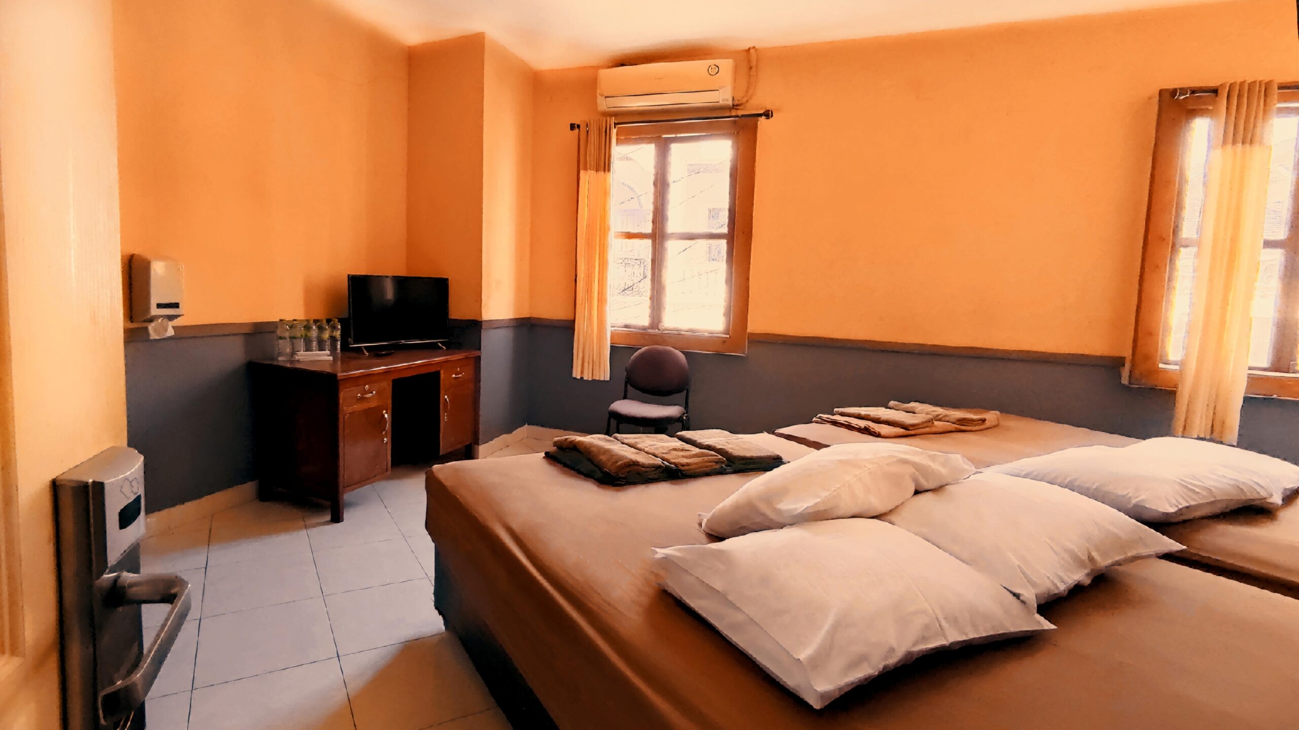 Hotel Terdekat Simpang 5 Semarang