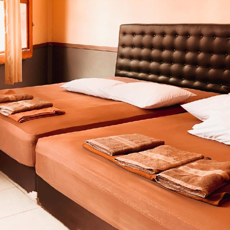 Hotel Dekat Semarang Poncol Murah