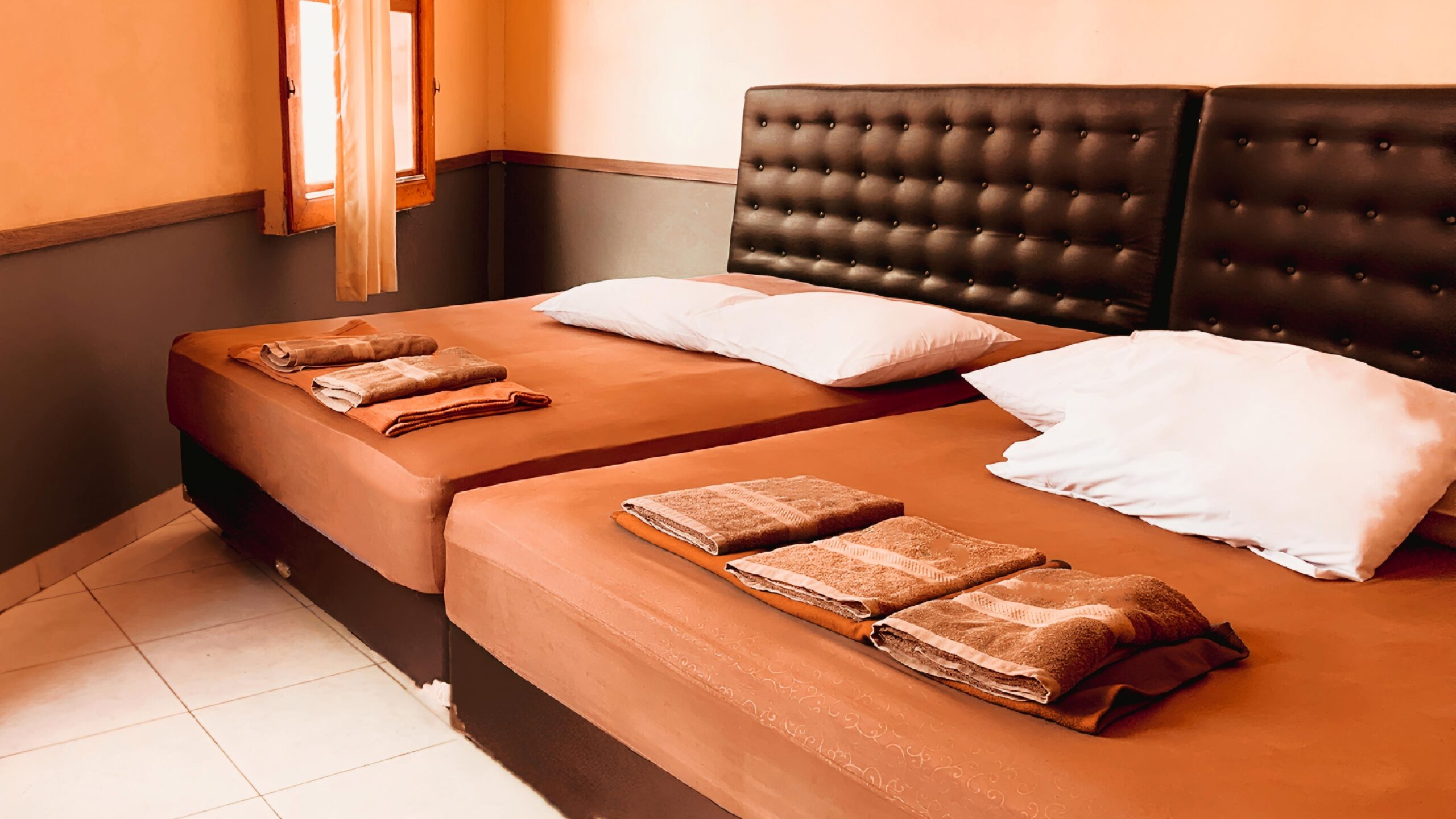 Hotel Dekat Semarang Poncol Murah