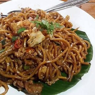 Review Hotel Semarang Terbaik